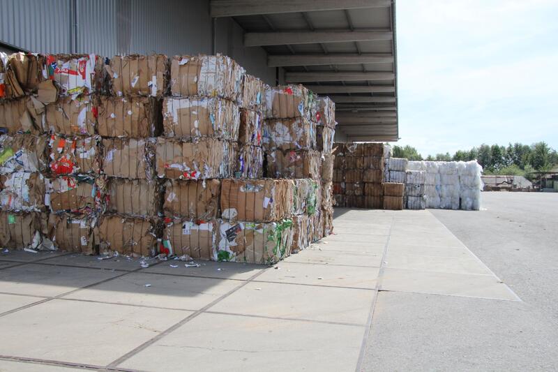 Kunststoff- und Papierverwertung